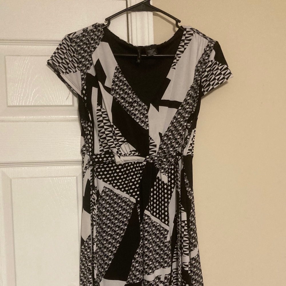 Black and white dress